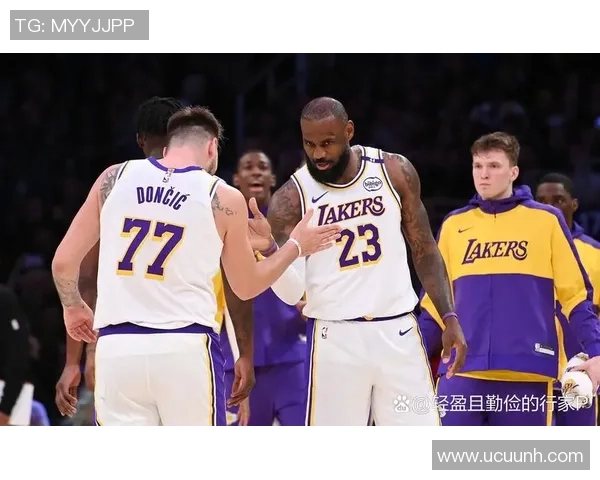 湖人对火箭第二场比赛直播观看指南及精彩瞬间回顾