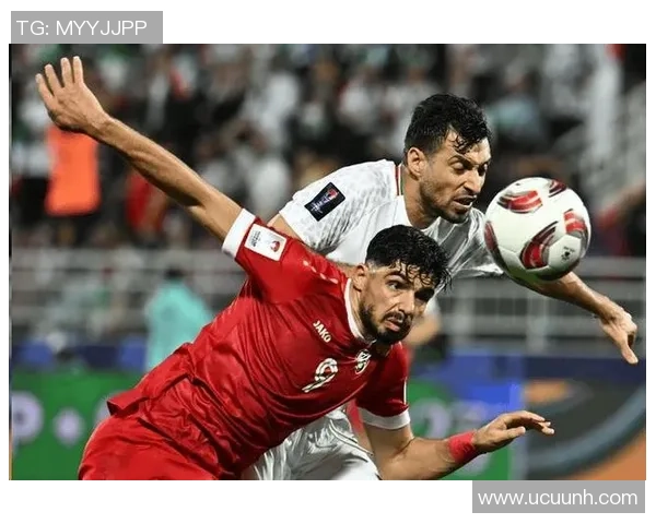 吉尔吉斯斯坦国奥队与伊朗国奥队精彩对决展现年轻球员风采